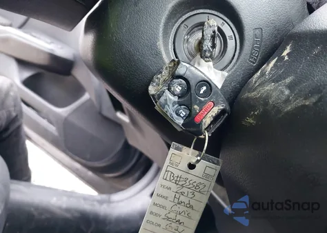 2013 Honda Civic Lx из США, поврежденный, VIN 19XFB2F57DE069476